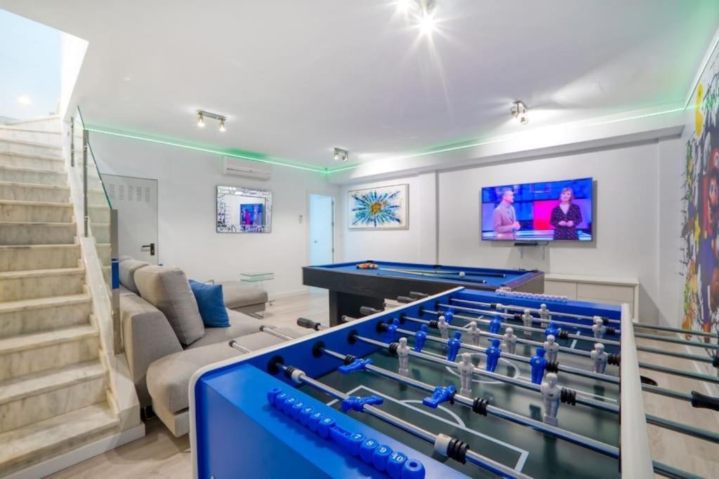 Luxury With Games & Sea Views Holiday home Marbella