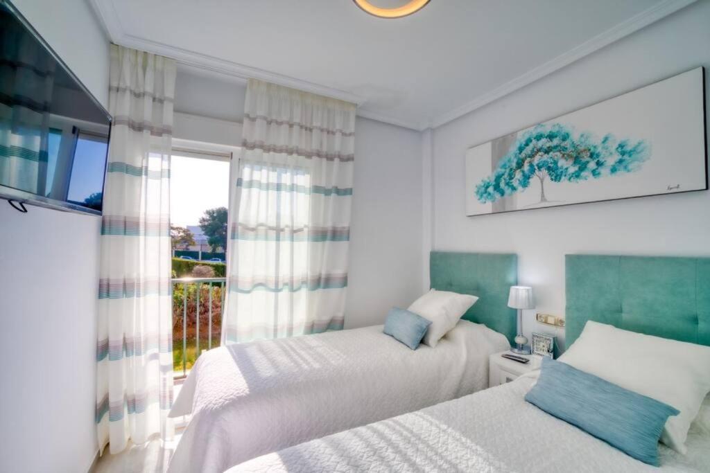 Luxury With Games & Sea Views