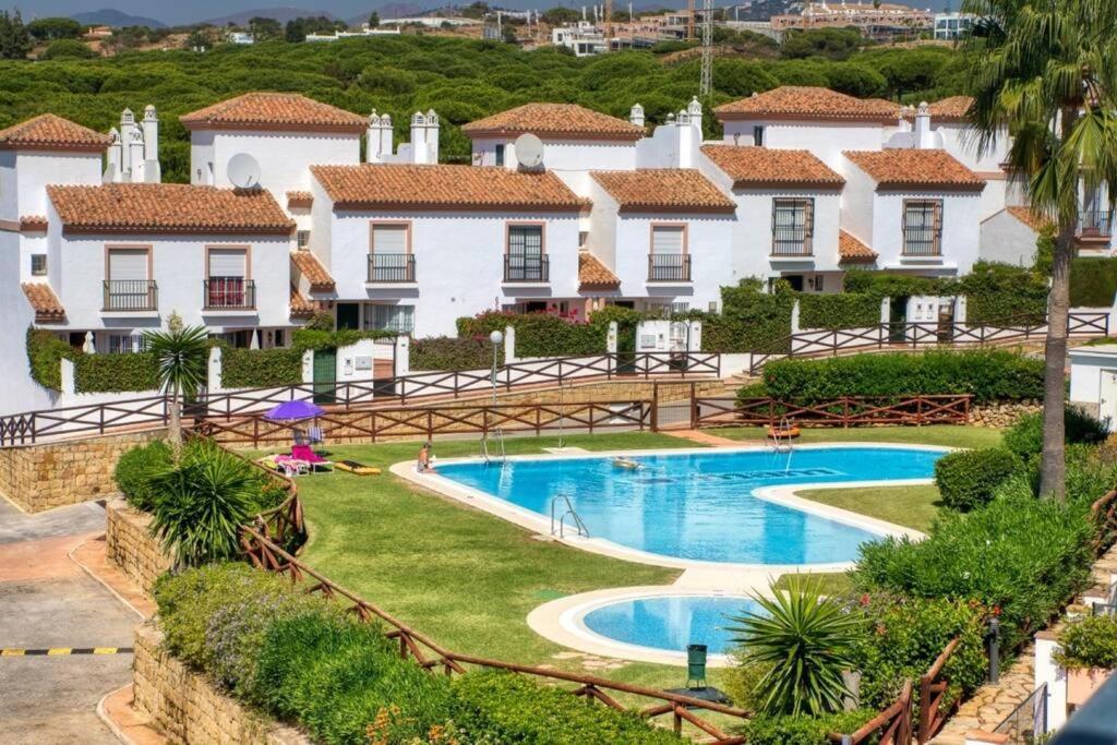Luxury With Games & Sea Views Holiday home